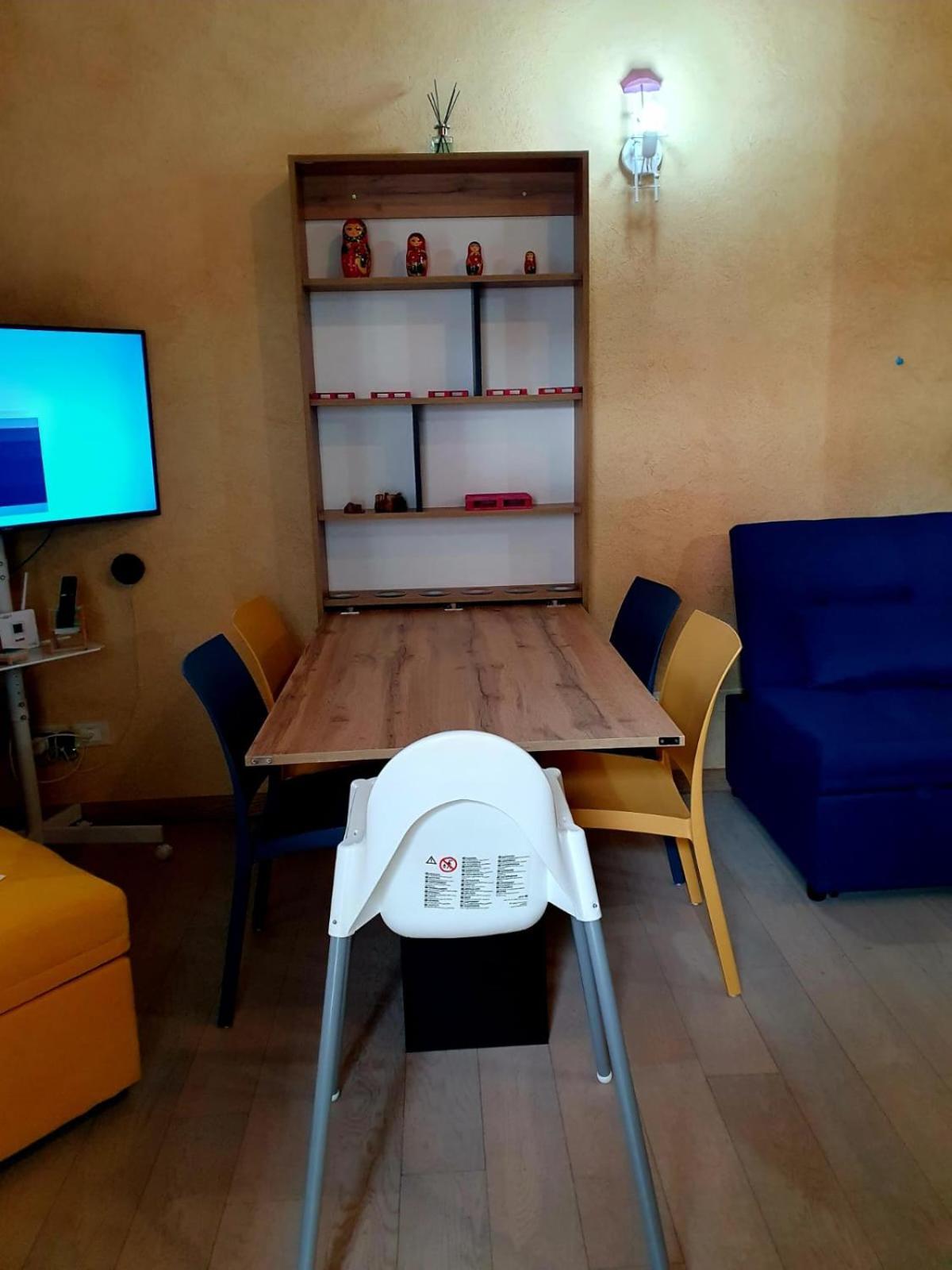 Holiday home Vivere A Colori Bilocale Al Solivo